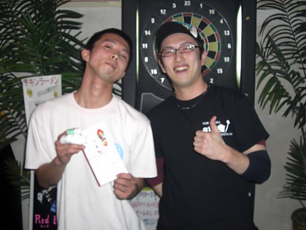シゲヲ・しんた(左)